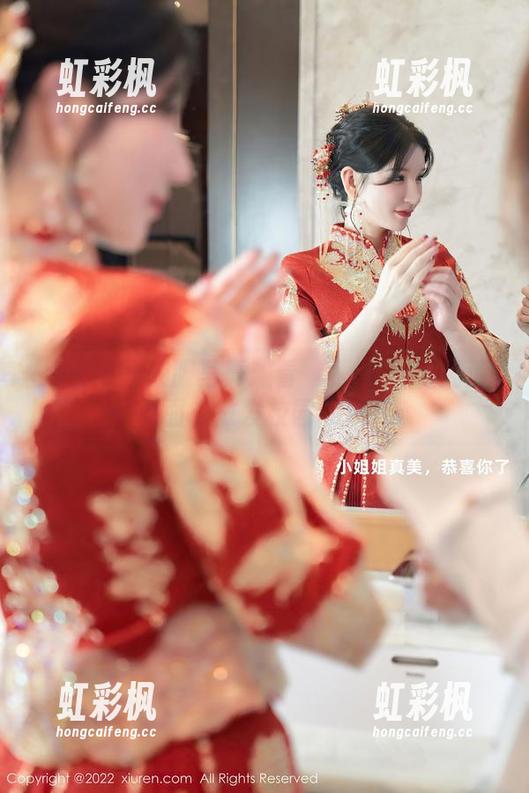 秀人网 - 校服写真：看玥儿玥如何在高清画面中散发校园气息。