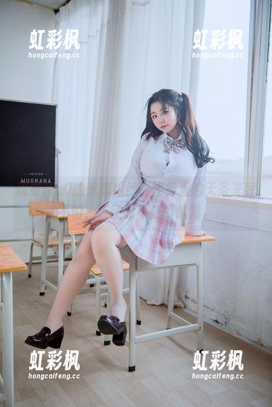 穆零Mu0 穆零Mu0的光辉婚纱,图集里的无圣光我不怕,反正我不打算结婚。