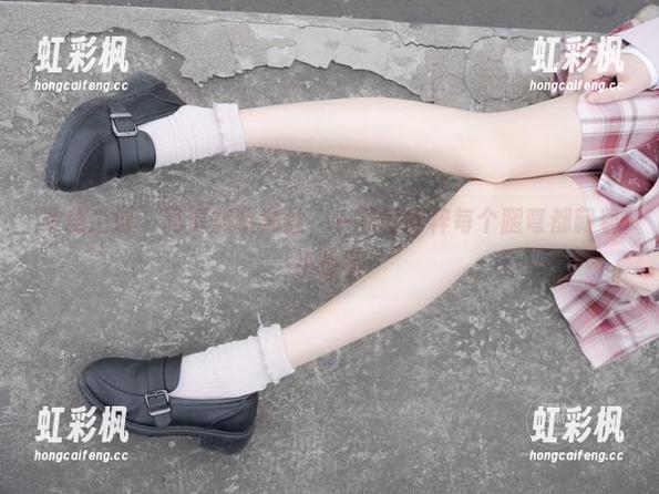 紧急企划-一只喵喵梓 紧急企划 - 高清旗袍黑丝,一只喵喵梓每个腿弯都藏着小惊喜