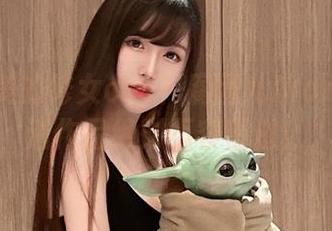 想看完美的修女cos?腐团儿Ikaros的高清作品绝对不容错过!