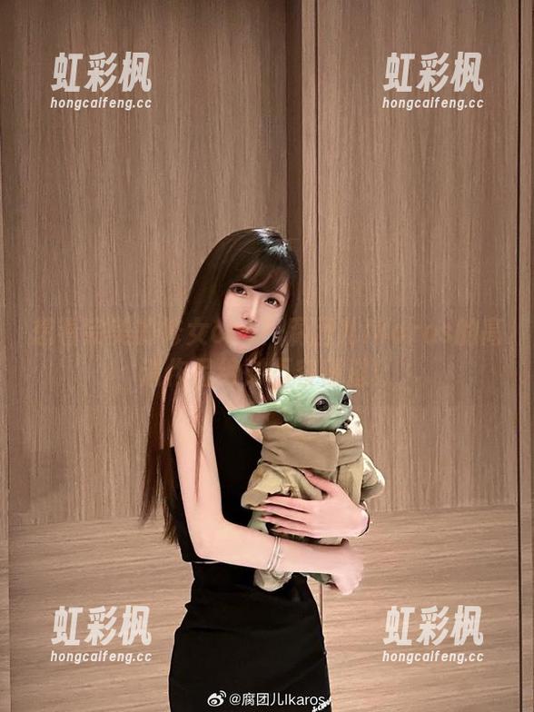 想看完美的修女cos？腐团儿Ikaros的高清作品绝对不容错过！