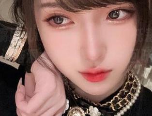 打开“腐团儿Ikaros”的阿尔托莉雅合集,新一波脑洞大开,保证让你回味无穷啊哈哈!