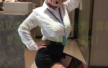 自闭颜球球的小萌宠黑猫合集,观看时竟出现了一点小嫉妒…哈哈!