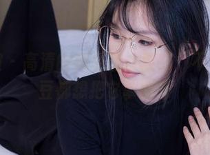 袜啵啵 – 高清的黑色蕾丝船袜,不看小甜豆都想把它拿回家