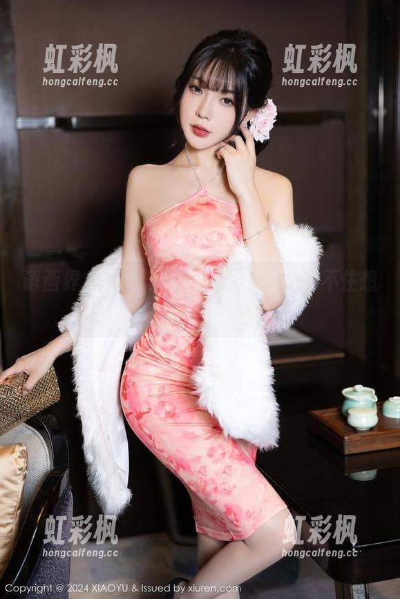 语画界 - Qiqi的夏日写真，让人忍不住想看原图再看一遍。