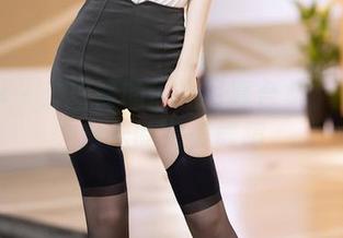 语画界 – 波巧酱的瑜伽写真合集:体态与放松的完美舞蹈