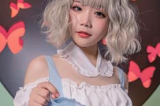 全集在手，原图无处藏：铁打萌萌_moiDva比基尼，引发一波小心悸