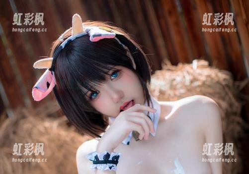 阿薰kaOri 当全套礼服遇上内衣,阿薰kaOri学姐果然不负众望!