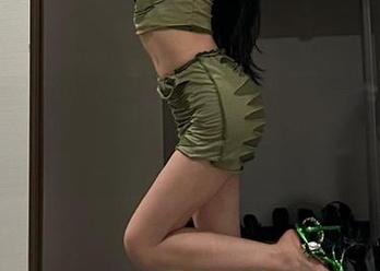 微密圈 – 黎允熙baby对不起，我竟然爱上了你的蓝白条纹，免费美图不收钱吧？